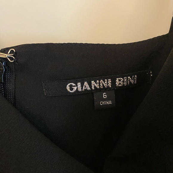 Little black dress, Gianni Bini size 6 - Picture 5 of 5